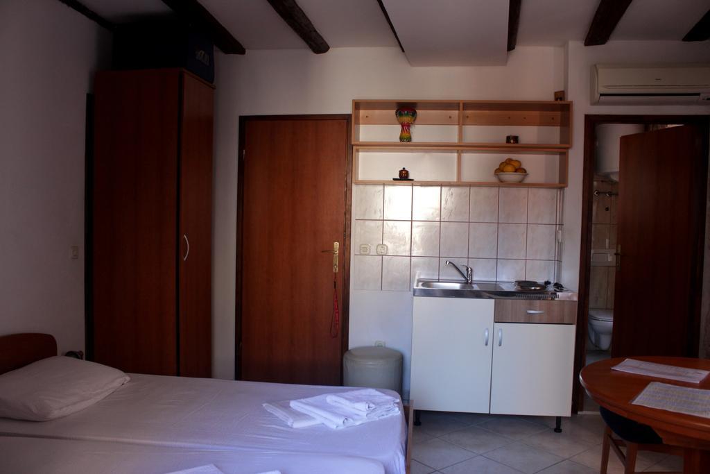 Apartment Biline Center กอร์จูลา ห้อง รูปภาพ